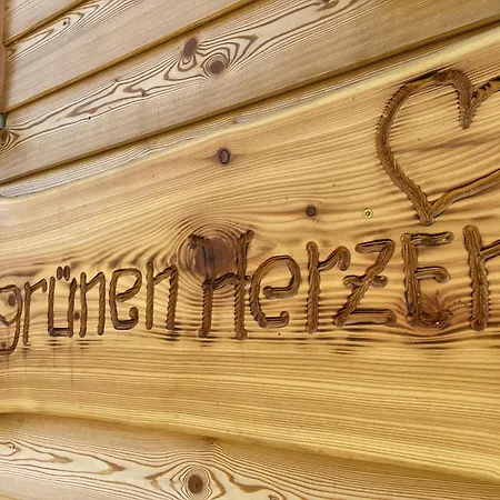 Im Gruenen Herzen シャレー ドナースバッハヴァルト